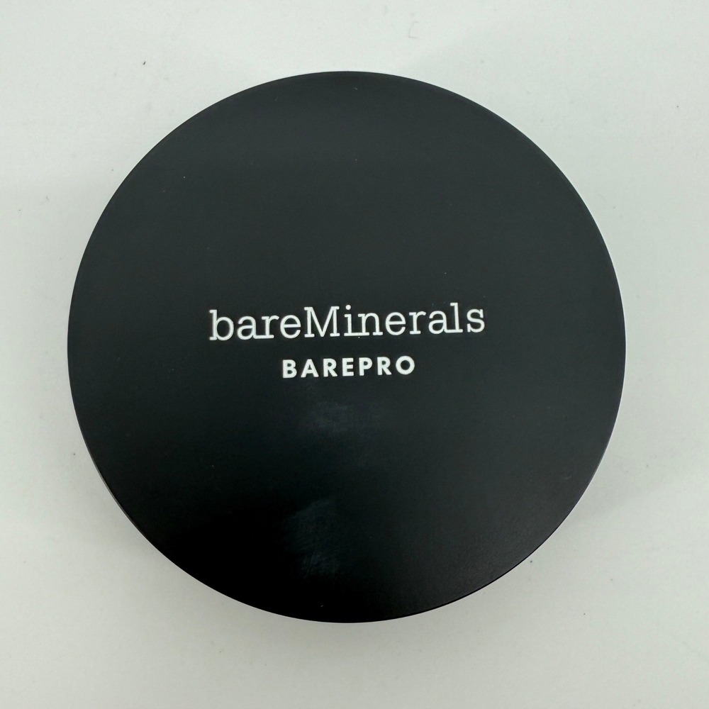 bareMinerals BarePro 16HR‎ Skin-Perfecting Powder Foundation Medium 35 Warm New - Picture 4 of 8